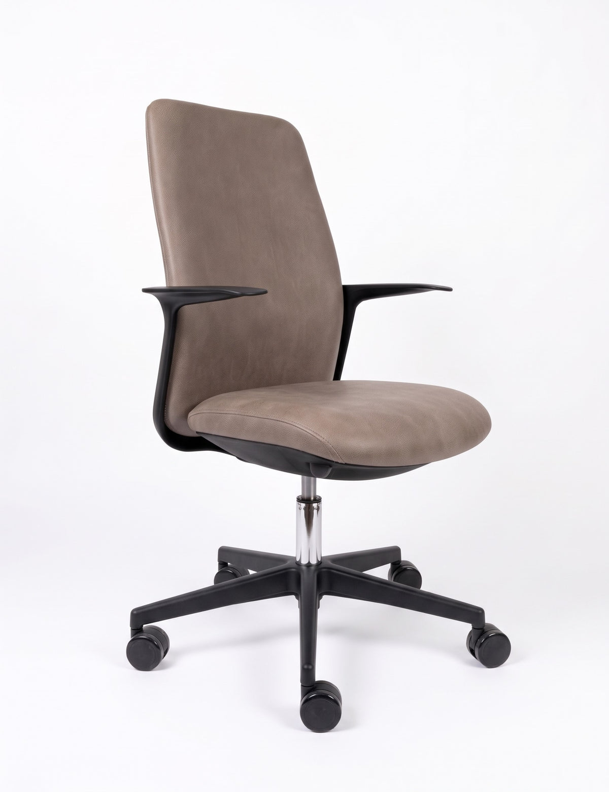 Silla Aria, Respaldo Medio